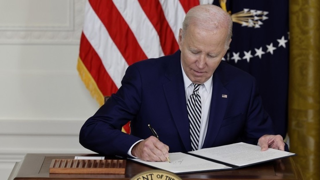 Biden will Haushaltsgesetz ohne Ukraine-Unterstützung unterzeichnen