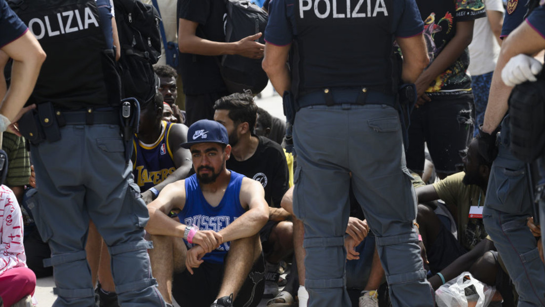 Innerhalb von 26 Stunden: Über 1.300 neue Migranten auf Lampedusa