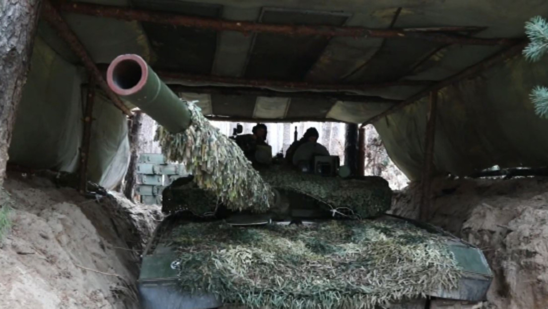 Video von der Front:  Russische Kampfpanzer im Einsatz im Donbass