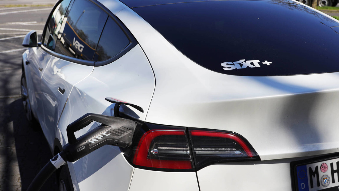 Autovermieter Sixt trennt sich von seinen Tesla-Fahrzeugen