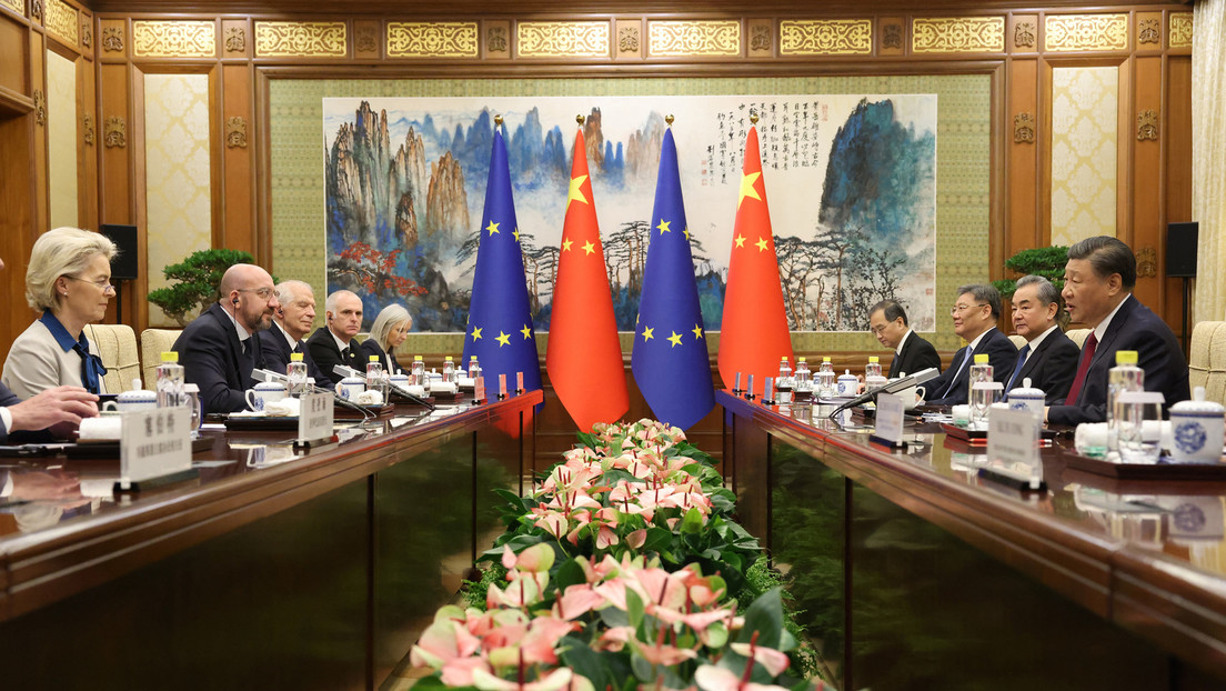 Gipfeltreffen in Peking: Xi fordert EU auf, "alle Arten der Einmischung" zu unterlassen