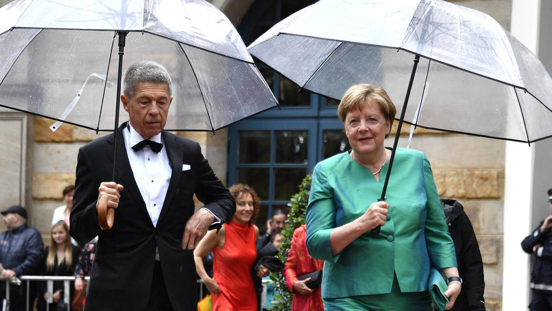 Angela Merkel verlässt die Konrad-Adenauer-Stiftung