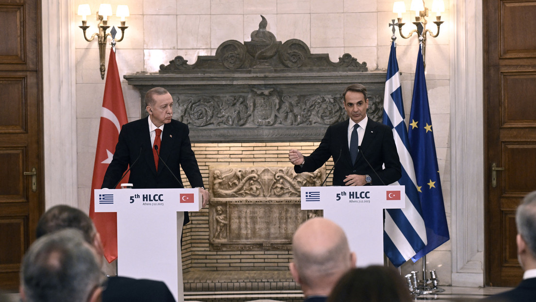 Erdoğan in Athen: Türkei sucht die Annäherung zu Griechenland