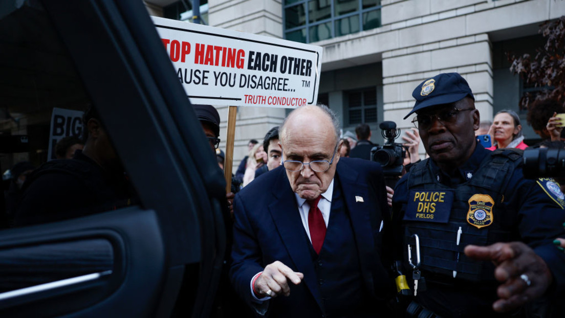 Wahlfälschungsvorwürfe: Rudy Giuliani zu Schadensersatz in Millionenhöhe verurteilt