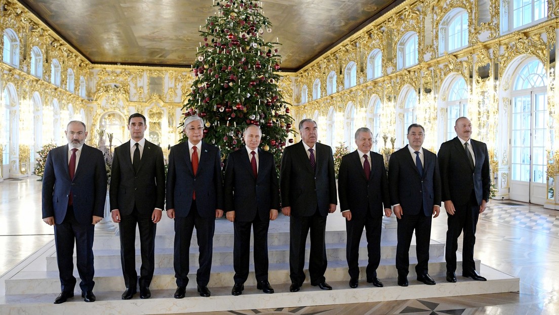 Informelles Treffen der Staats- und Regierungsoberhäupter der GUS in Sankt Petersburg