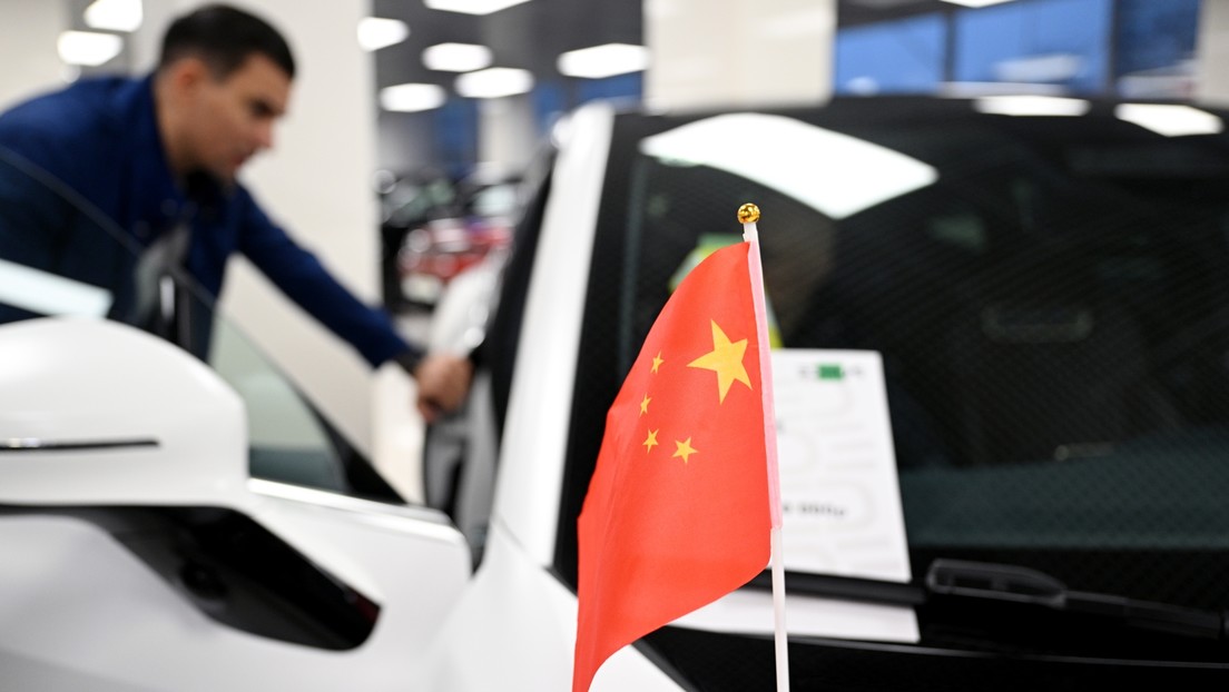 Mehr Verkäufe nach Russland: China erstmals weltweit führender Autoexporteur