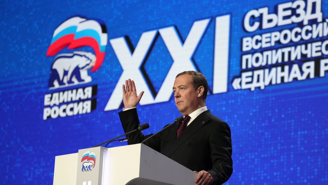Medwedew trollt mit Vorschau auf 2024: "Es erwartet uns viel Interessantes"