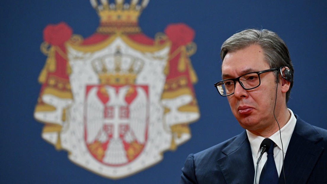 Serbien: Präsident Vučić verkündet den Sieg seiner Partei bei wiederholten Wahlen