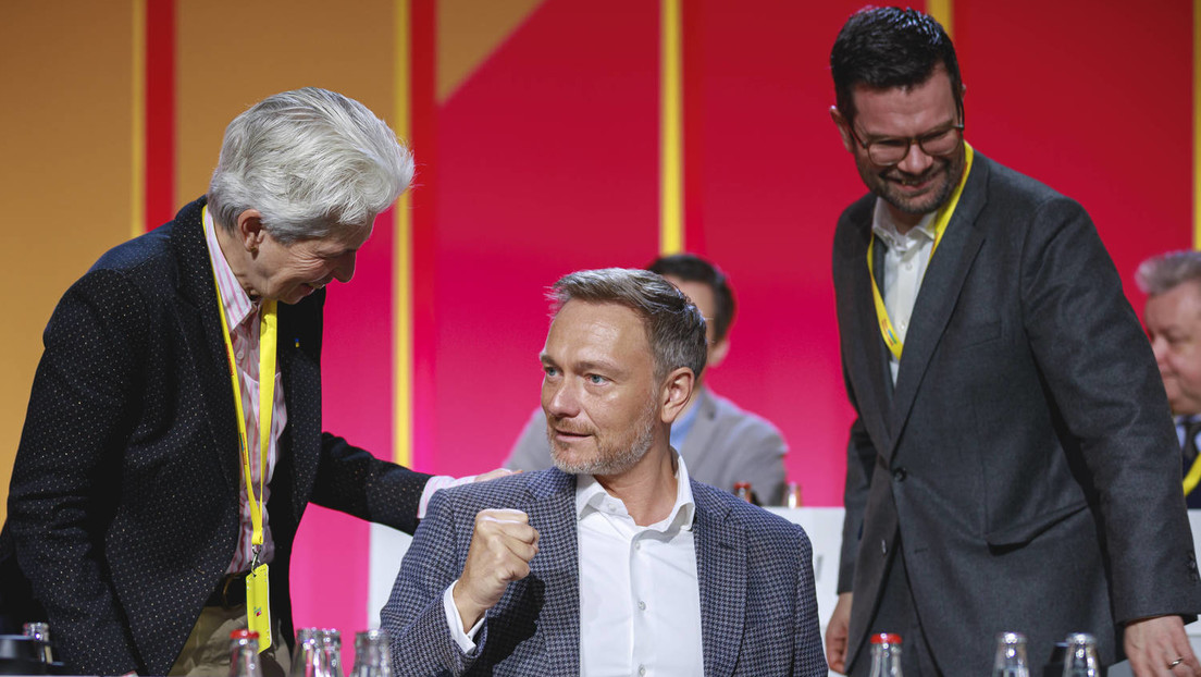 FDP-Mitgliederbefragung: Knappes, aber gut dotiertes Ja zum Verbleib in der Ampel