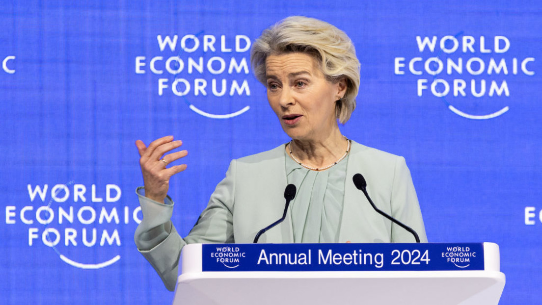 Von der Leyen in Davos: Sie spricht über Desinformation und liefert sie gleich mit