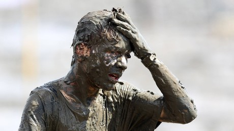 Der tägliche Wahnsinn – WDR-Journalist fordert "Traktorverbot für Gülle-Chaoten!"