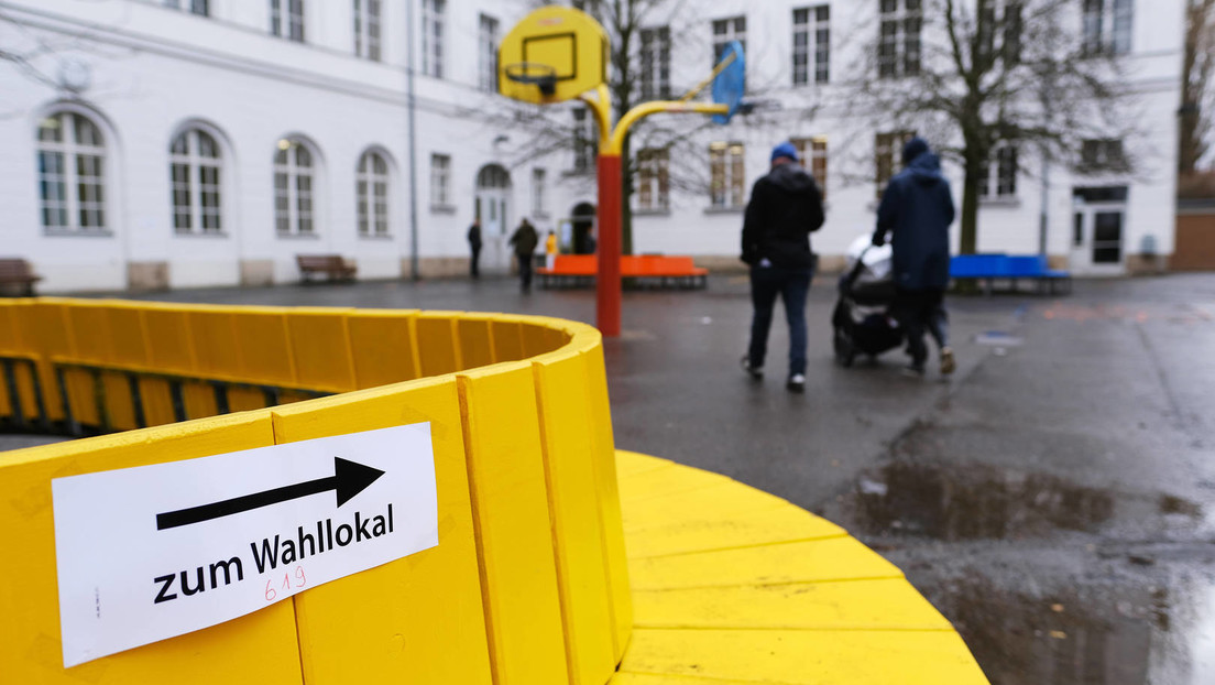 Berlin: Wahlwiederholung startet, aber ohne 18-Uhr-Prognose
