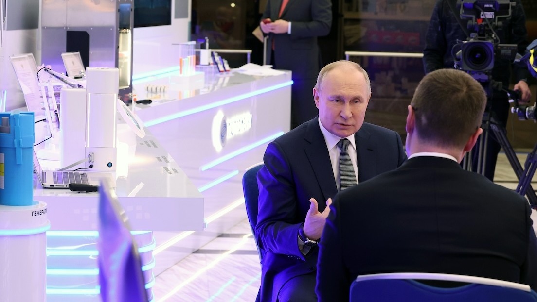 Putin bedauert, in der Ukraine nicht früher gehandelt zu haben