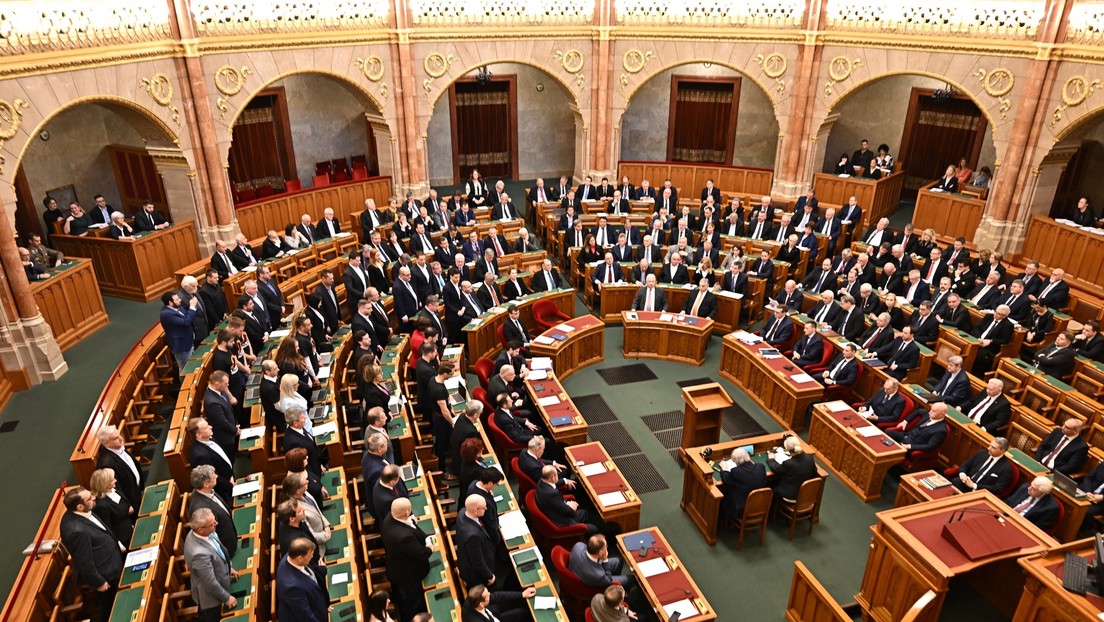 Ungarisches Parlament stimmt Schwedens NATO-Beitritt zu