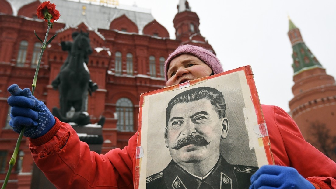 Stalin vergiftet? Kommunisten untersuchen Beteiligung westlicher Staaten an seinem Tod