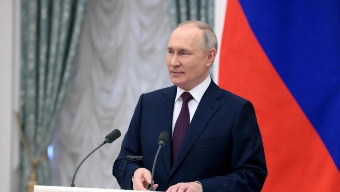 LIVE: Präsident Putin bei Abschlusszeremonie des Weltjugendfestivals
