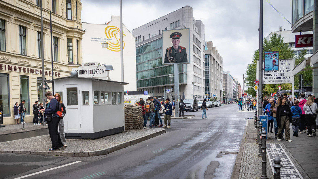Berlin: Mann am "Checkpoint Charlie" erschossen