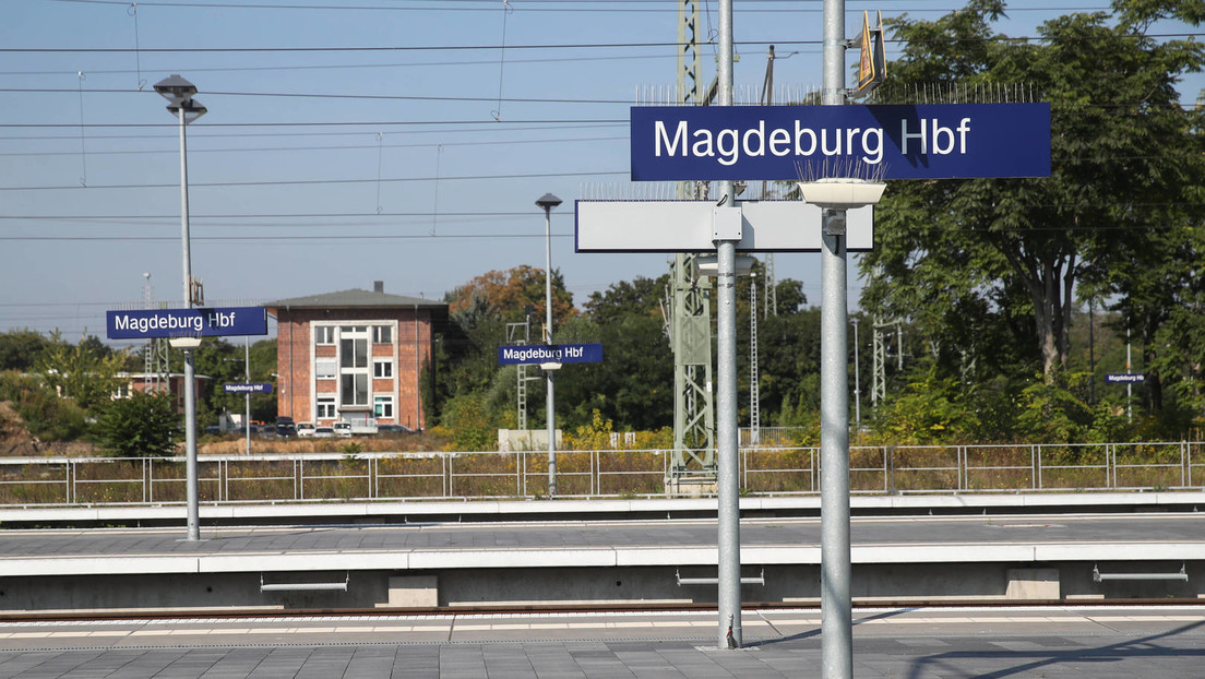 Magdeburg: Schwarzfahrerin aus Mali verprügelt Zugbegleiter und Polizisten