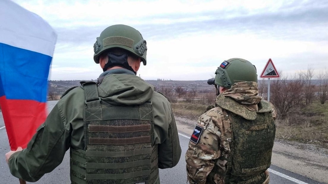 Russisches Militär befreit Siedlung Orlowka in DVR