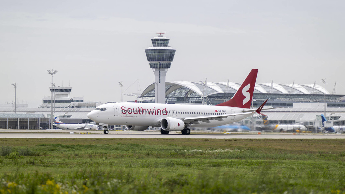 Southwind Airlines streicht wegen EU-Sanktionen Flüge von Kaliningrad nach Antalya
