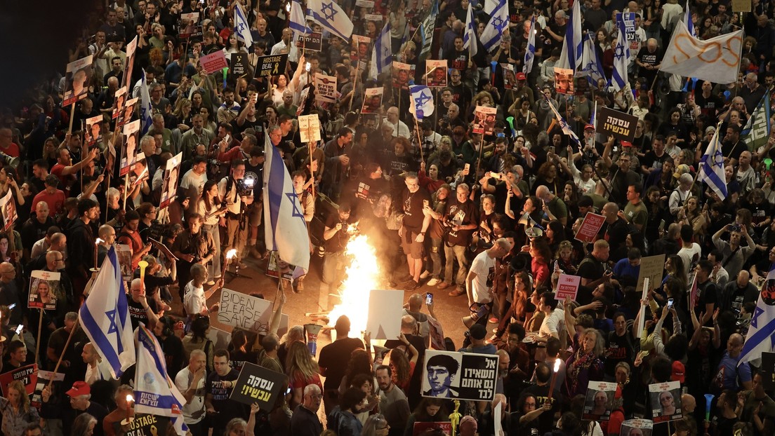 Gaza-Krieg: Tausende Israelis demonstrieren gegen Netanjahu