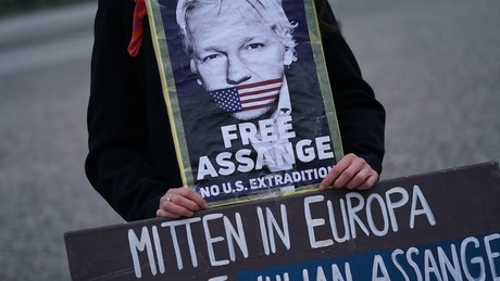 Die erschreckenden Parallelen zwischen den Leiden von Julian Assange und denen der Palästinenser