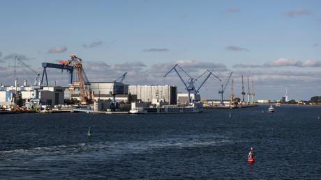 Zoll in Rostock setzt Schiff aus Russland fest – Verdacht auf Umgehung von Sanktionen