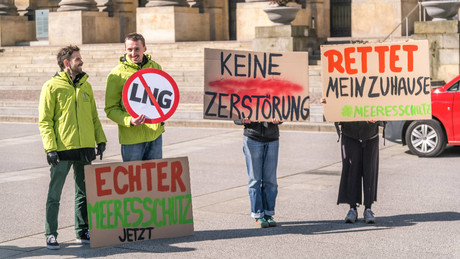 Umweltfrevel für Profit? Gericht weist Klage gegen LNG-Leitung auf Rügen ab