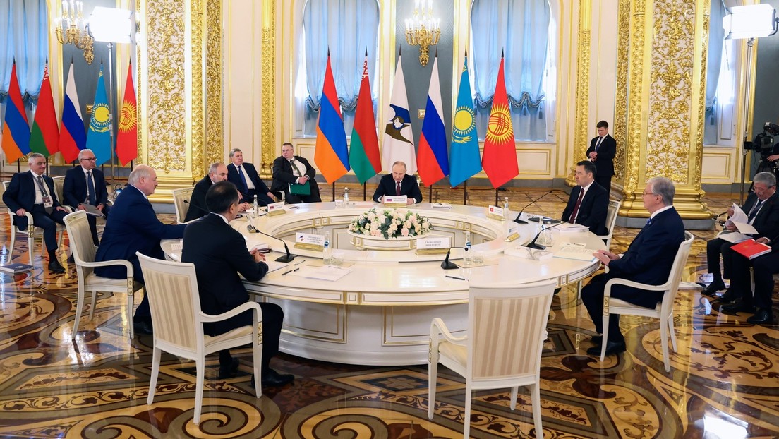 Staats- und Regierungschefs der Eurasischen Wirtschaftsunion halten Jubiläumsgipfel in Moskau ab