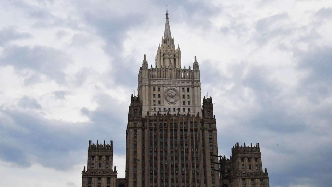Sacharowa: "Friedensformel" wird Kiew weiter in die Sackgasse treiben