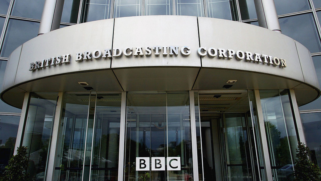 Großbritannien: BBC bittet britische Regierung um mehr Geld zur Bekämpfung von RT