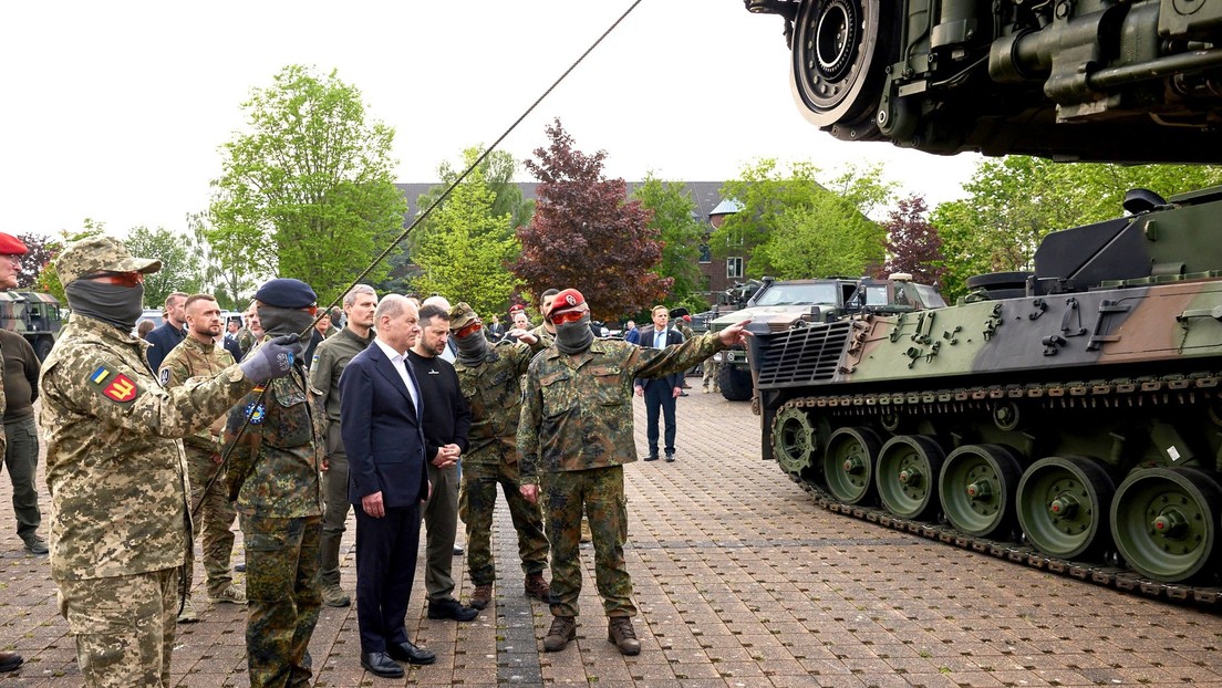Deutscher Brückenlegepanzer Biber beim Einsatz in Woltschansk zerstört