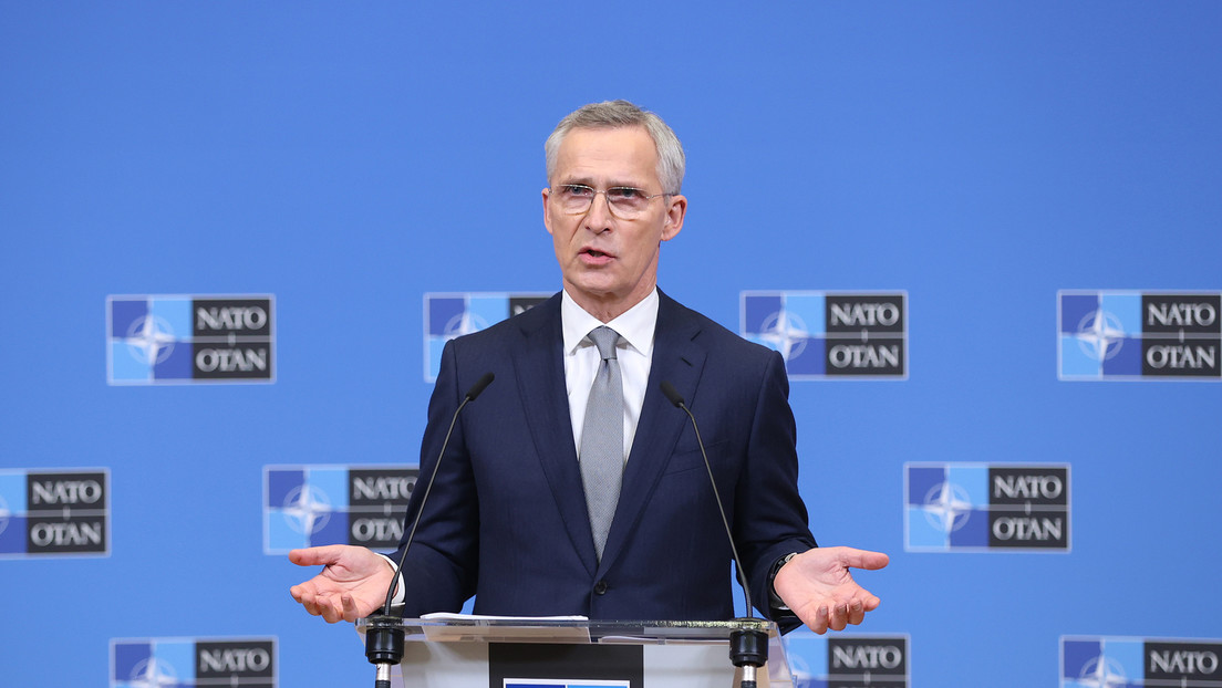 Stoltenberg: Waffenlieferungen an die Ukraine müssen für NATO-Mitglieder verpflichtend werden