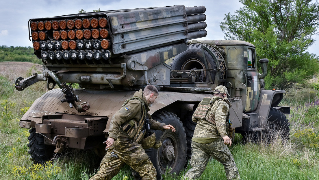 Bericht: Kiew kauft Waffen von Zwischenhändlern – und klagt über sechsfach höhere Preise