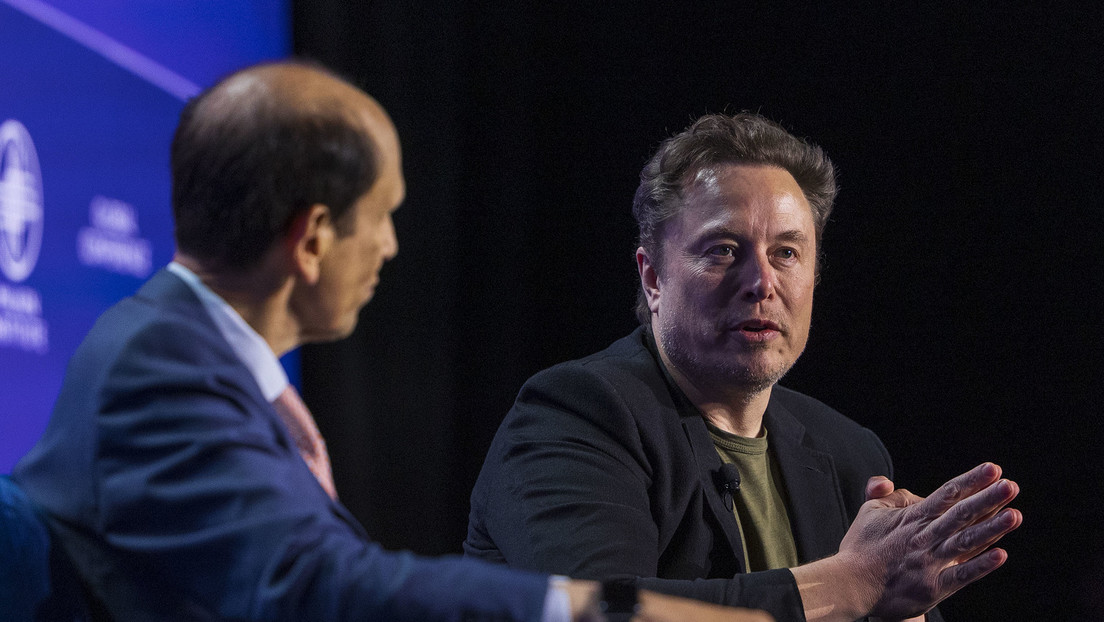 Elon Musk: Chips im Hirn werden zukünftig Handys ersetzen