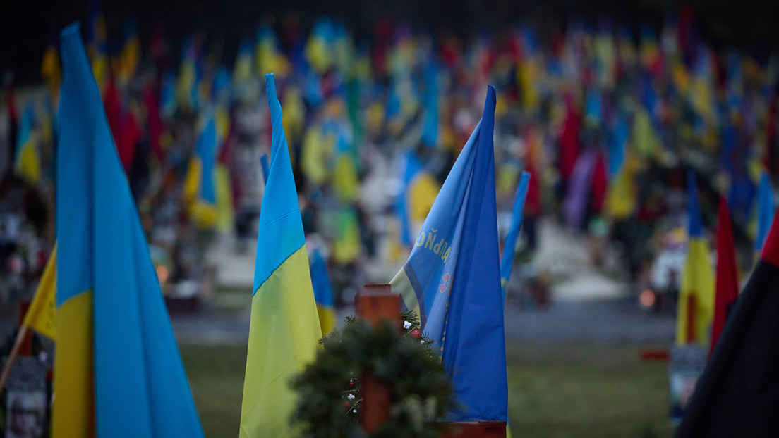 Kiew: Gräber ukrainischer Neonazis geschändet