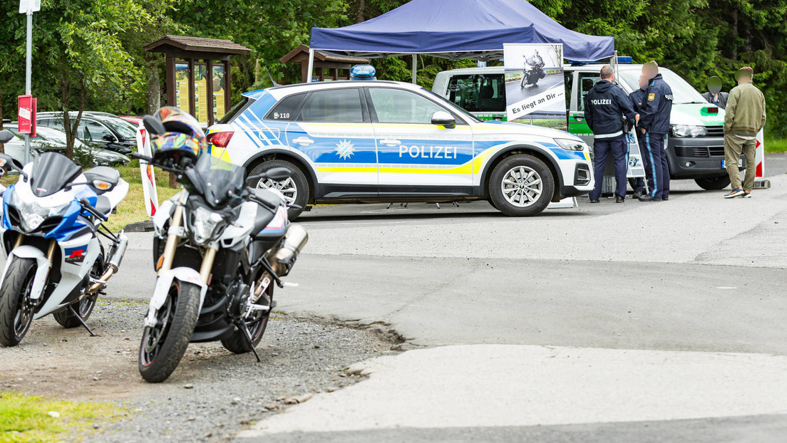 Orbáns Begleitung in Stuttgart verunglückt – Polizist stirbt bei Motorrad-Unfall