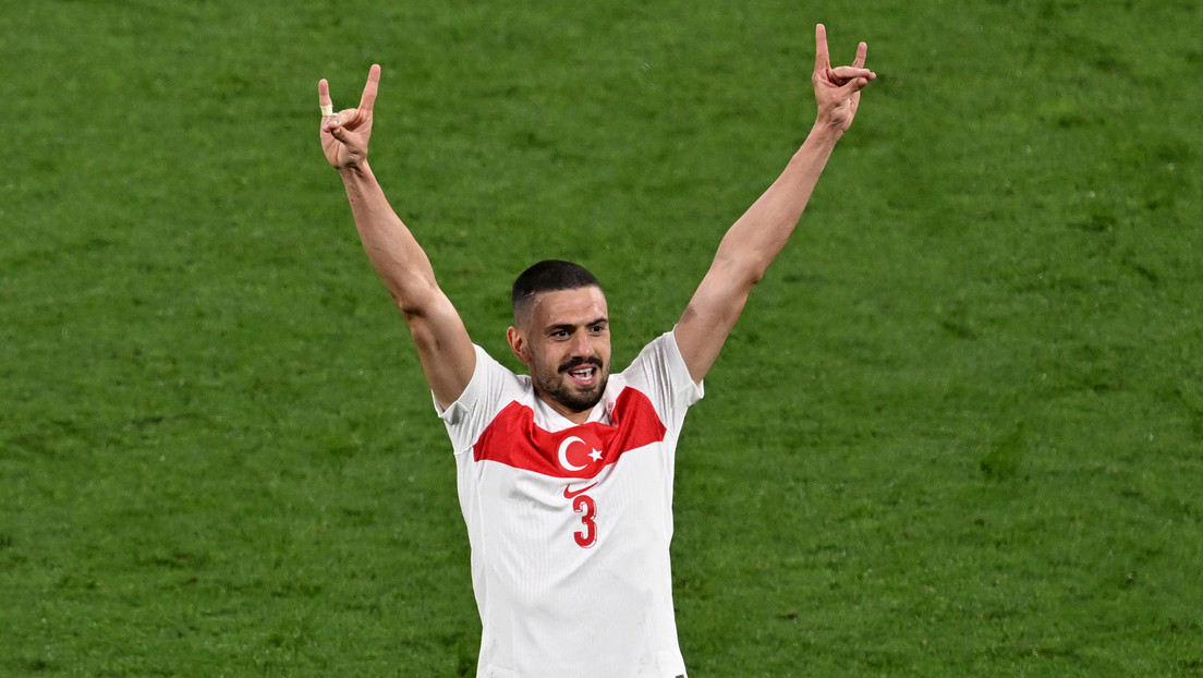 EURO 2024: Merih Demiral sorgt mit rechtsextremer Geste für Aufsehen