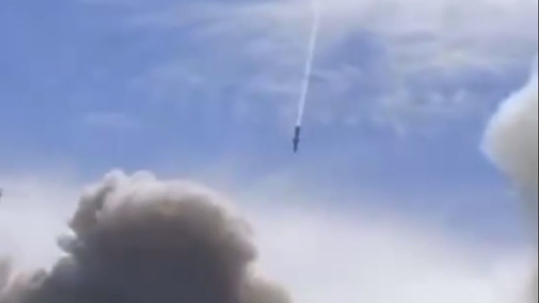 Kinderklinik-Lüge: Video zeigt, wie treffsicher Ch-101-Raketen Militärziele in Kiew angreifen