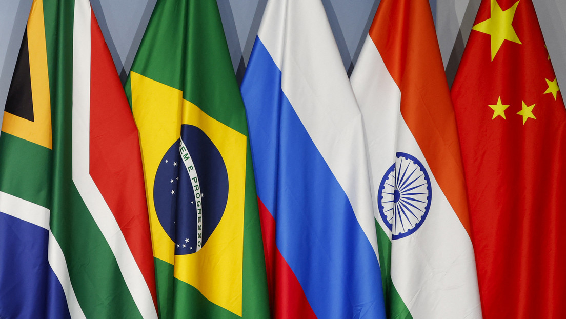 Iran fordert BRICS-Staaten zu gemeinsamem Vorgehen gegen Sanktionen auf
