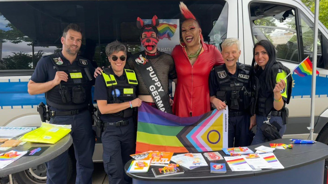 Nach Deutschland-Flaggenverbot zur EM will Berliner Polizei wieder Pride-Flagge hissen