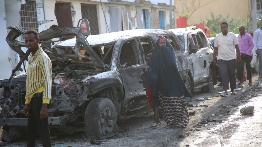 Tödliches EM-Finale: Tote und Verletzte bei Bombenattentat vor Café in Mogadischu