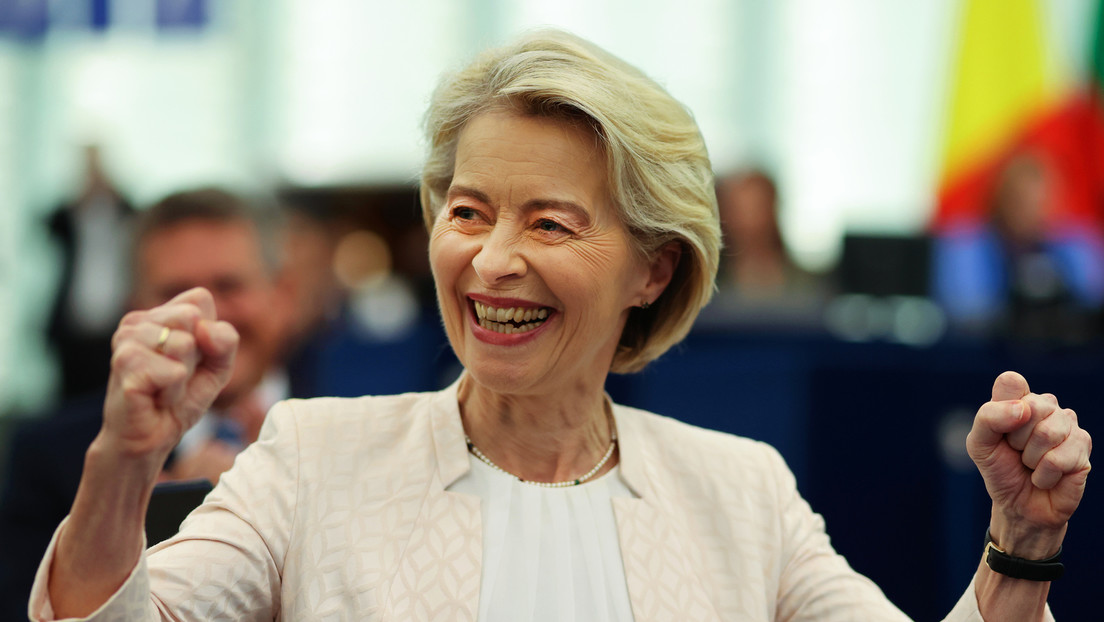Ursula von der Leyen als EU-Kommissionspräsidentin wiedergewählt