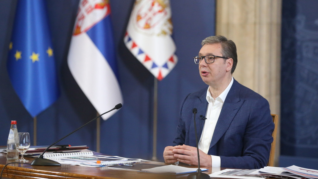 Vučić: Westen bereitet sich auf direkte militärische Konfrontation mit Russland vor