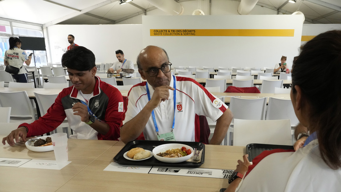 Olympische Spiele in Paris: Athleten klagen über unzureichendes Essen und Betten aus Pappe