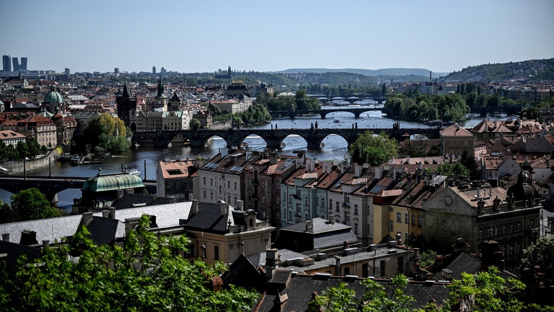 Tschechische EU-Abgeordnete verurteilt Asow-Besuch in Prag