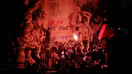 Frankreich: Proteste und Randale nach Wahlsieg von Le Pen