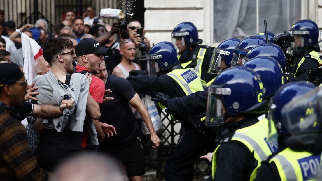 Southport-Kindermorde: Proteste in London – 100 Festnahmen nahe Downing Street