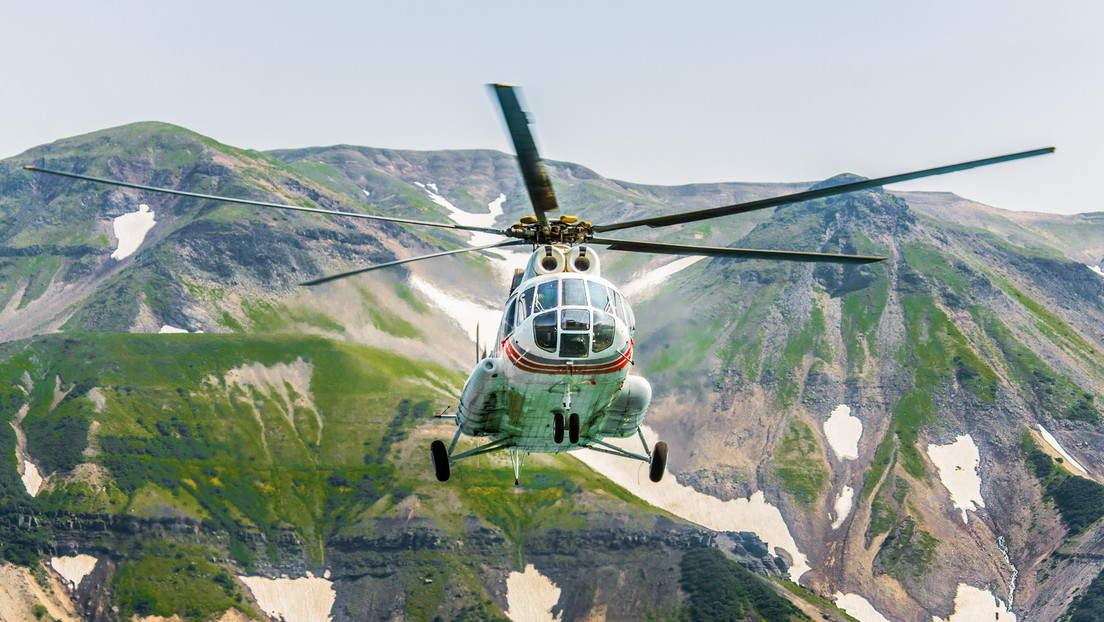 Kamtschatka: Mi-8-Hubschrauber mit 22 Menschen an Bord verschwindet neben Vulkan