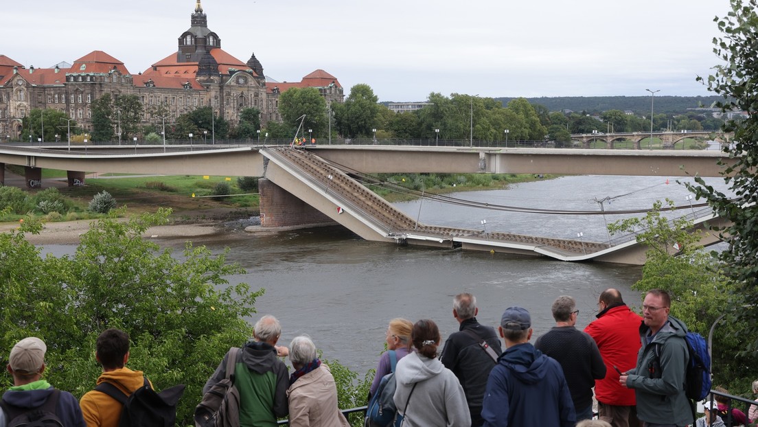 Eingestürzte Brücke in Dresden